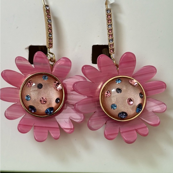 NWT Betsy Johnson Pink Daisy Earrings - Picture 8 of 9